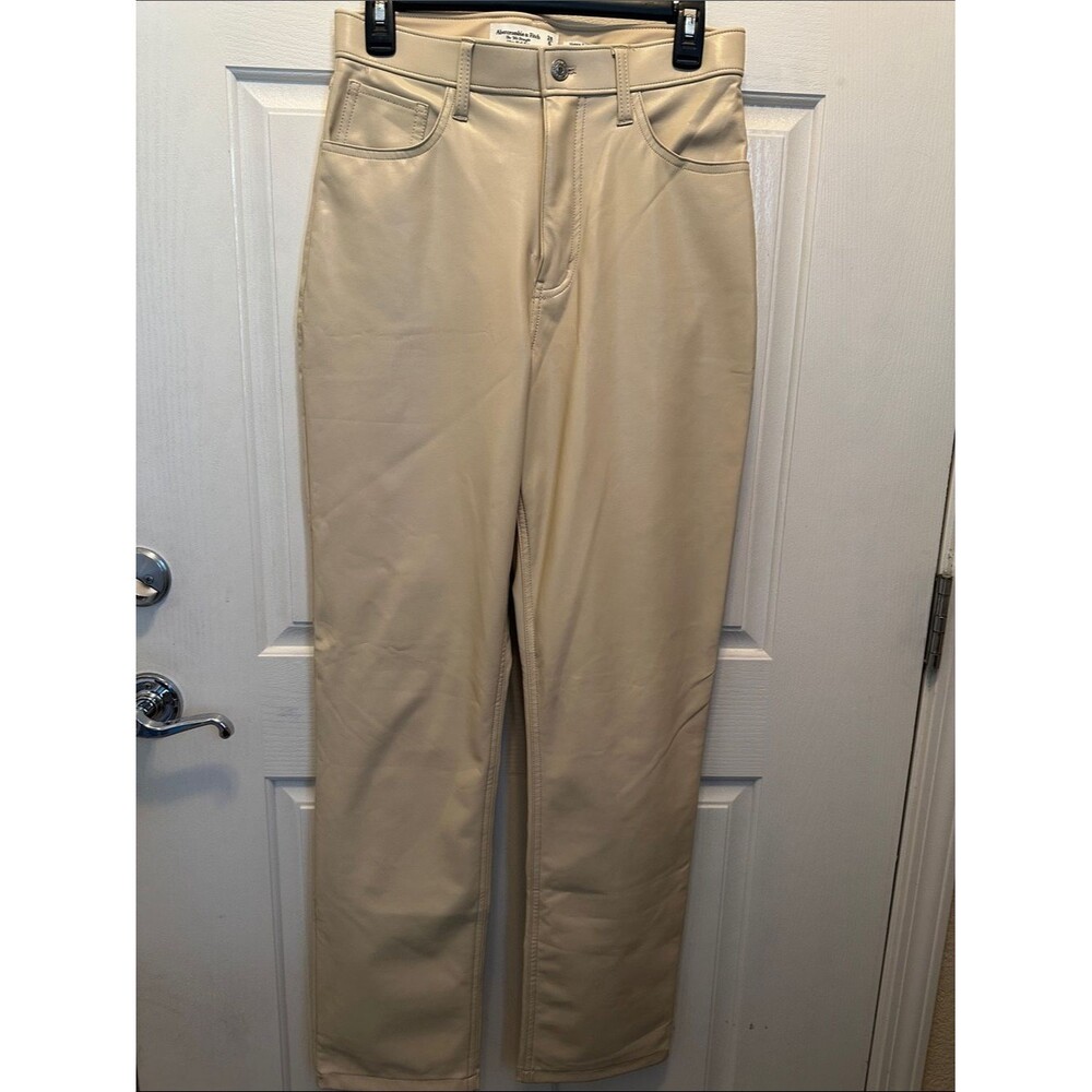 Abercrombie & Fitch Cream Vegan Leather Straight Leg High Rise Pant Size 6 Long
